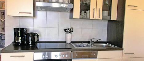 冰箱、炉灶、洗碗机、茶具/咖啡用具