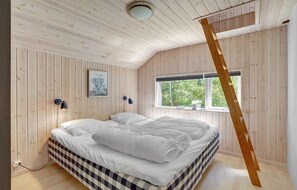 4 habitaciones, cuna de viaje y wifi gratis 