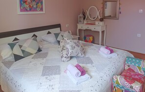 2 bedrooms, free WiFi, bed sheets - 2 bedroom amazing apartment in Rabac (Rabac)