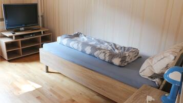 2 Schlafzimmer, Reisekinderbett, kostenloses WLAN