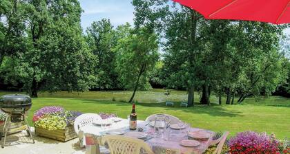 Belle maison Ă La Barde