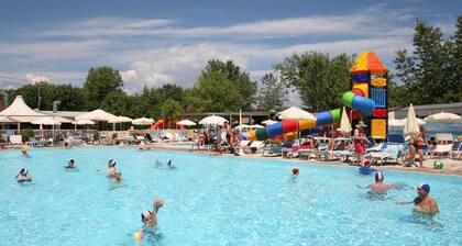 Mobilehome Camping Butterfly ****