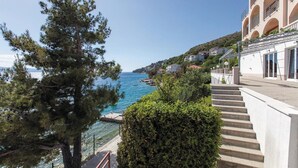 Property grounds - 1 bedroom nice apartment in Stanici (Stanici)