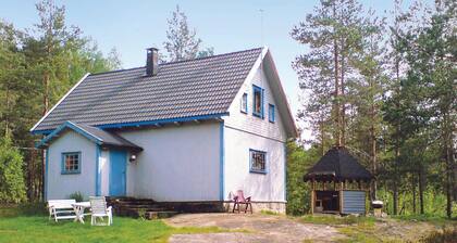 3 bedroom stunning home in Vatnestrøm