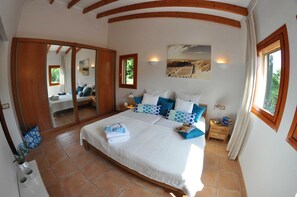 3 Schlafzimmer, Zimmersafe, Reisekinderbett, WLAN