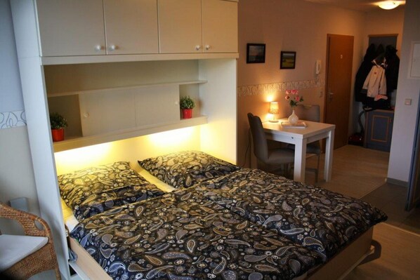 1 bedroom, WiFi - (205) 1-room apartment - apartment complex Yachthafenresidenz (Kühlungsborn)