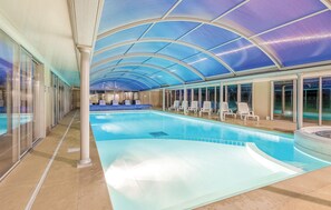 Piscine couverte