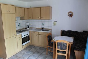 Fridge, oven, coffee/tea maker, electric kettle - Apartment No. 5 - To the little mermaid (Friedrichskoog)