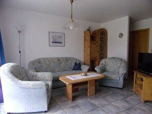 TV - Apartment No. 5 - To the little mermaid (Friedrichskoog)