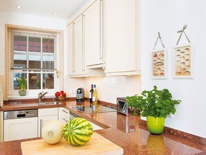 Fridge, dishwasher, coffee/tea maker, electric kettle