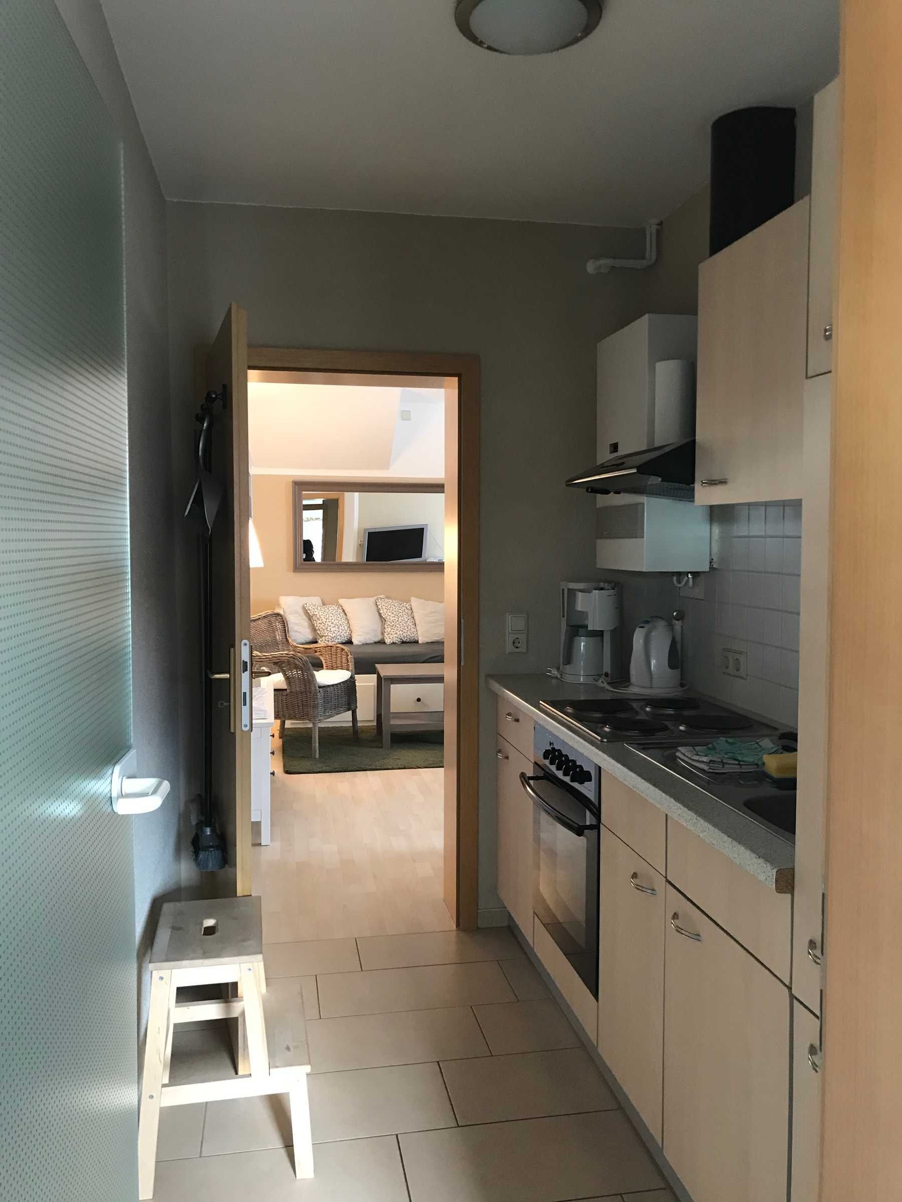 Refrigerador, microondas, horno y periquera 