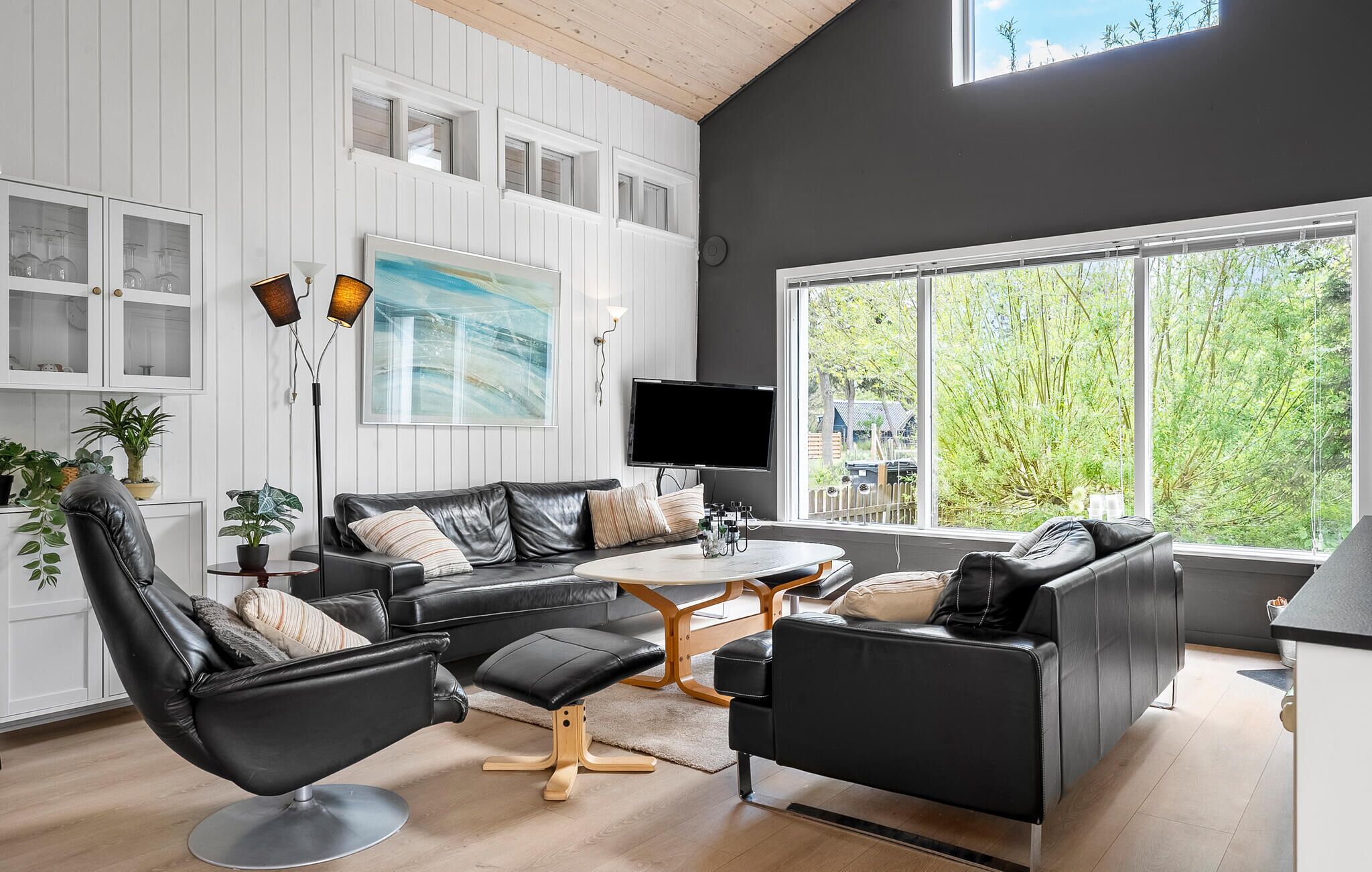 TV, fireplace, DVD player, foosball