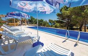 Et oppvarmet basseng