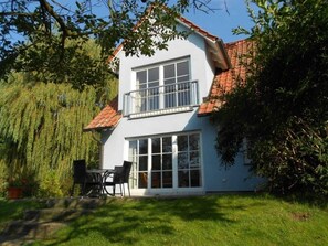 Exterior - Apartment 2 / u. l -. Rügen-Fewo 47 (Putbus)