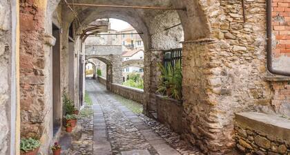 Beautiful apartment in Dolcedo IM