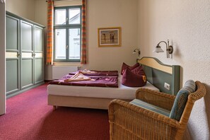 2 bedrooms, iron/ironing board, travel crib, WiFi - Apartment 09 - Villa Stock (Heringsdorf)