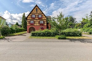 Exterior - Homerez - Spacious apartment in Epfig with garden view (Epfig)