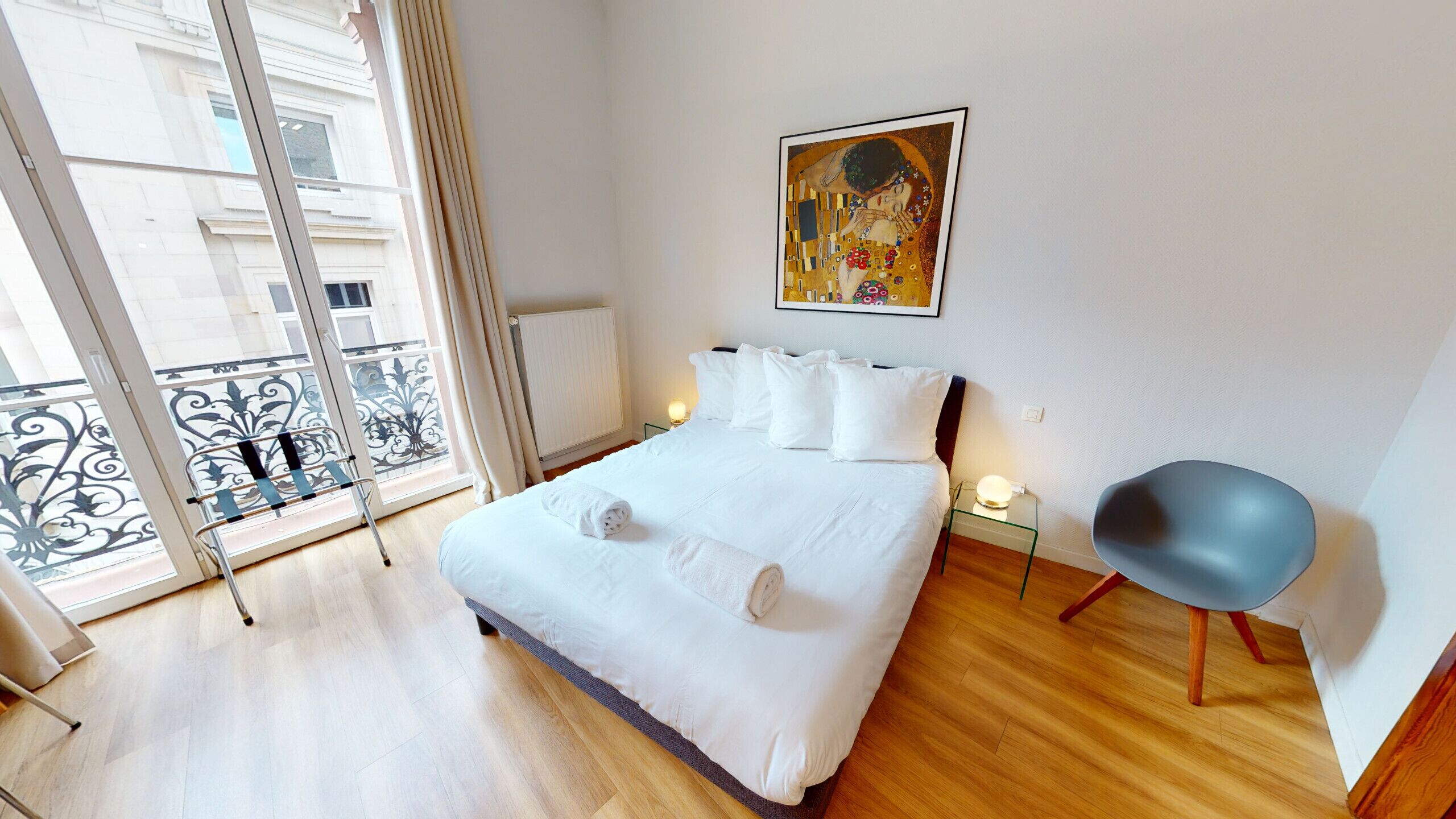 2 bedrooms, desk, soundproofing, iron/ironing board