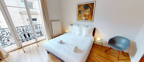 2 bedrooms, desk, soundproofing, iron/ironing board