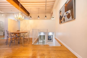 Dining - Duran Duran, 3BR/2BA, 6 personnes (París)