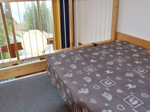 1 bedroom
