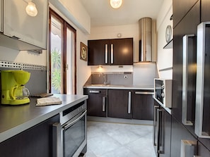Fridge, microwave, oven, dishwasher