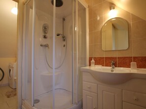 Bathroom - Charming Cottage for 2 in La Bloutière (La Bloutière)