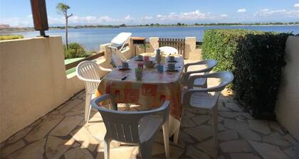 Lakefront Villa with Mezzanine, Terrace, BBQ - Sleeps 6, Near Beach and Aqualand