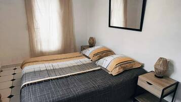 4 chambres, fer et planche Ă repasser, Wi-Fi gratuit