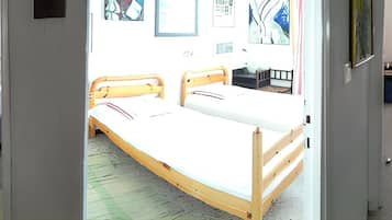 4 bedrooms, iron/ironing board, travel crib