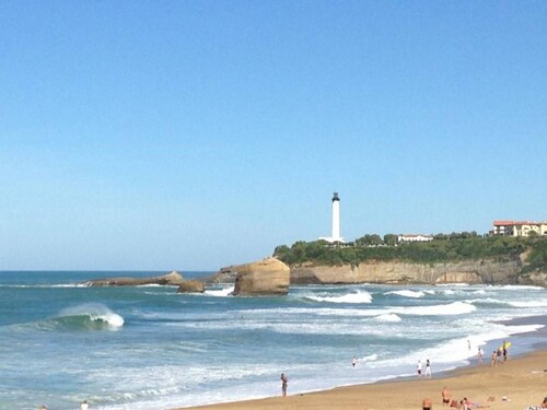 Seafront Studio with Pool in Biarritz