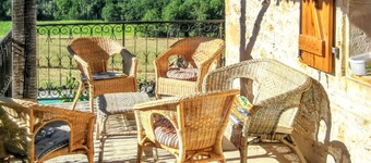 Homerez - Charming Villa near Lherm with Private Pool