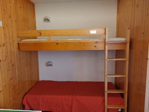 1 chambre, accès au Wi-Fi (inclus)