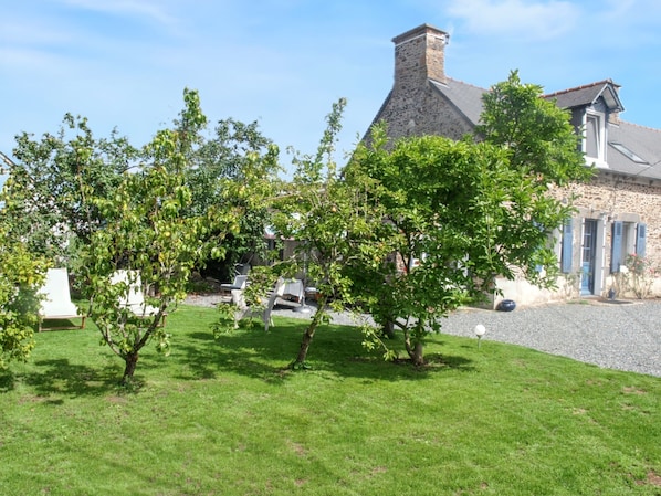 Property grounds - Homerez - House in Pordic (Pordic)