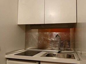 Fridge, microwave, stovetop, coffee/tea maker - Cozy studio for 2 in Tignes, pets allowed, at the foot of slopes (Tignes)