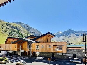 Esterni