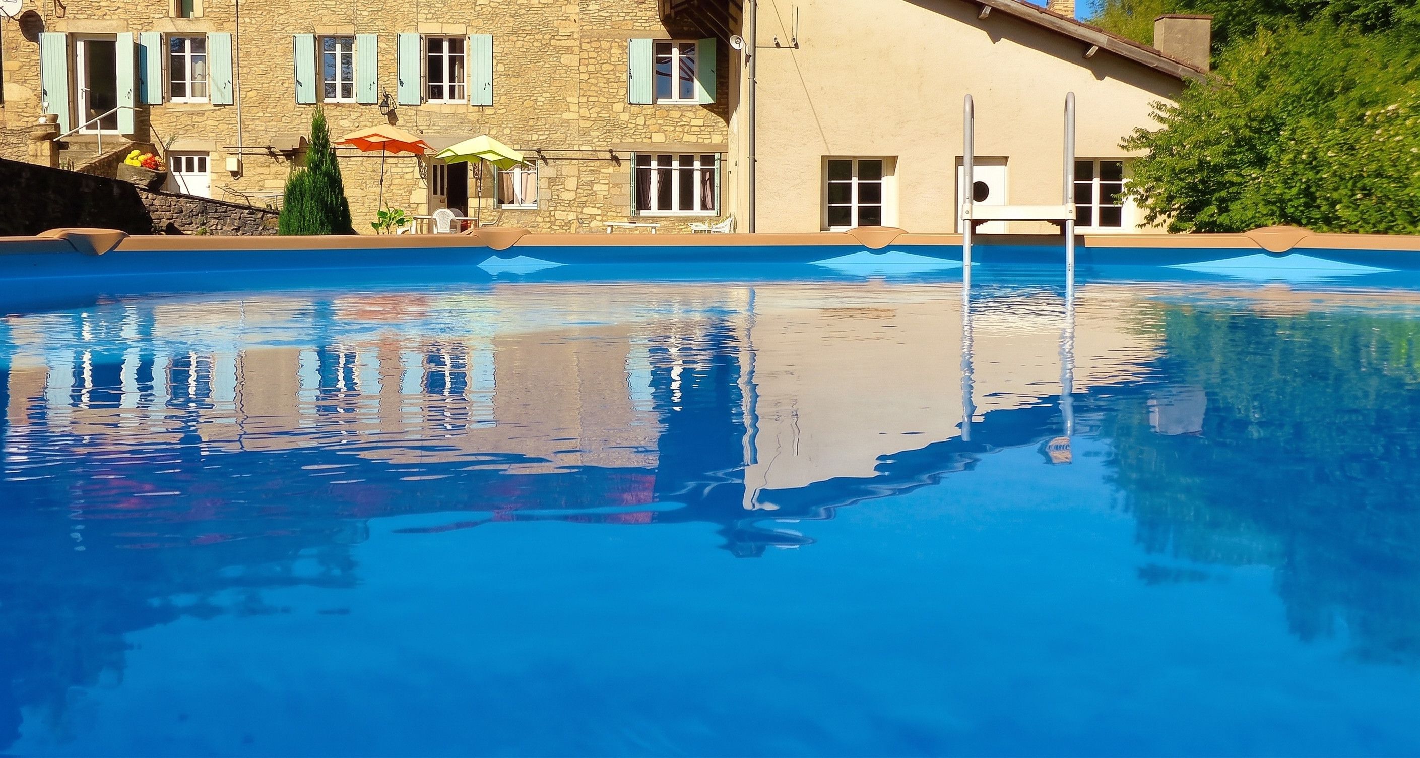 Vista a la piscina