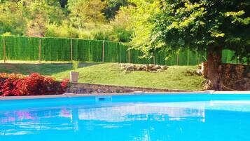Vue sur piscine