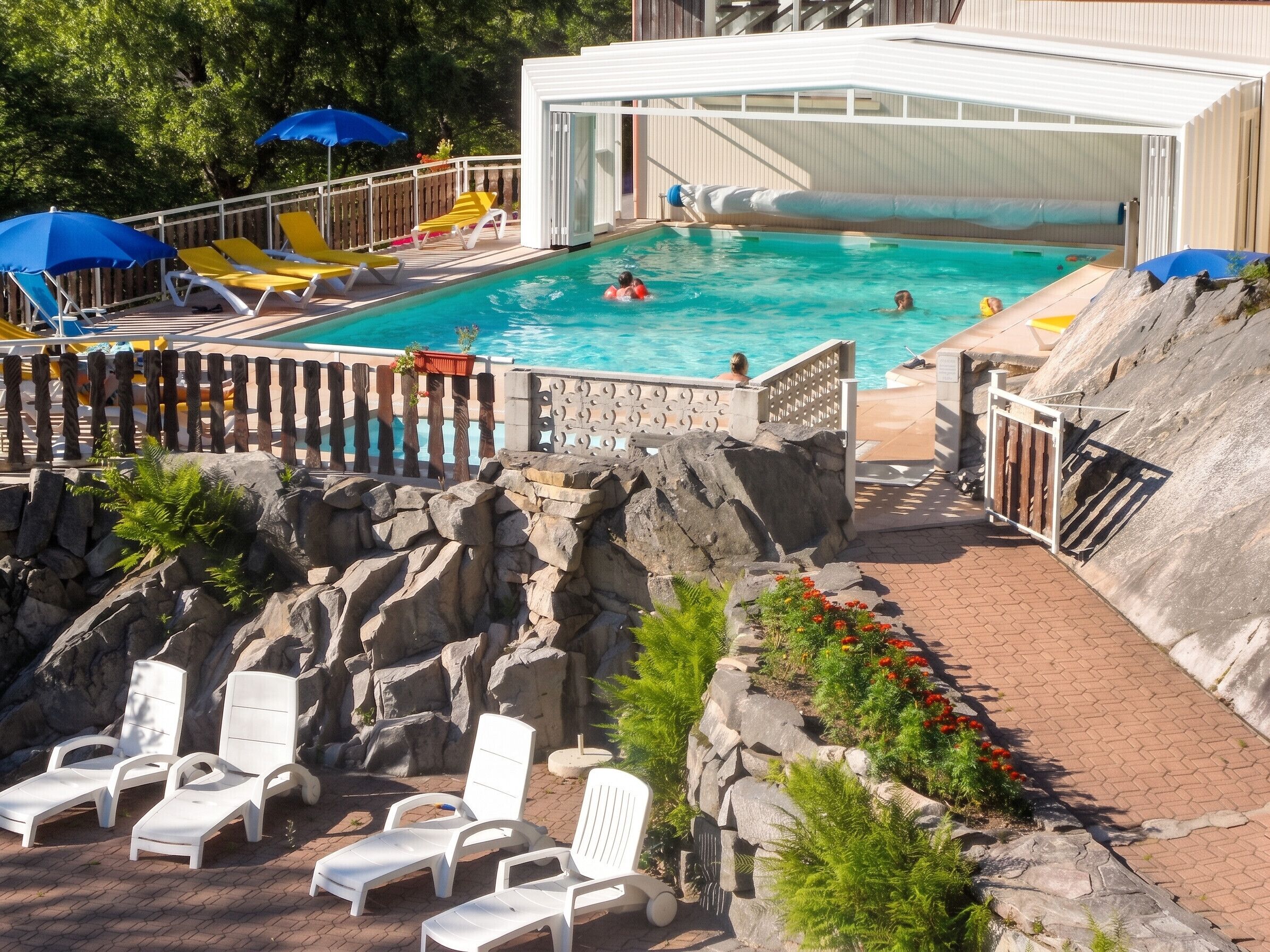 Beheizter Pool