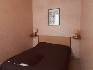 2 chambres, accès au Wi-Fi (inclus)