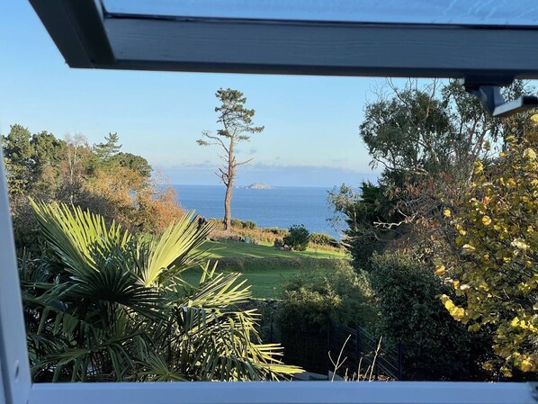 Interior - House in Perros-Guirec, near beach, garden, free WIFI (Perros-Guirec)