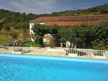 Vue sur piscine