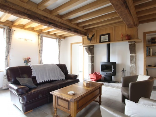 Charmante maison normande avec jardin et cheminée