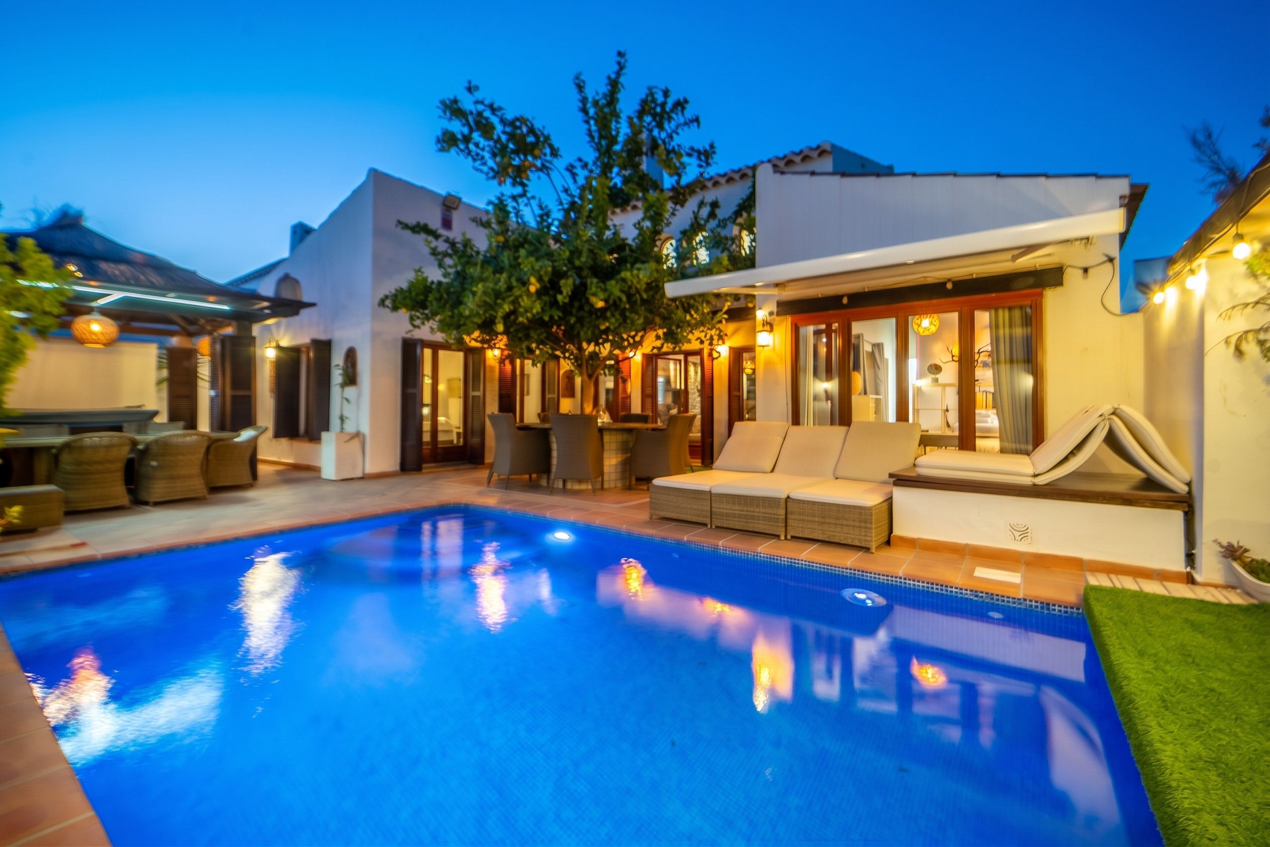 Vue sur piscine