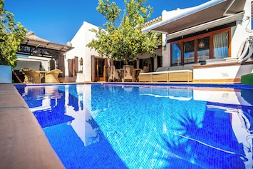 Vue sur piscine