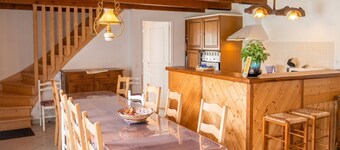 Homerez - House in Saint-Gènes-Champespe