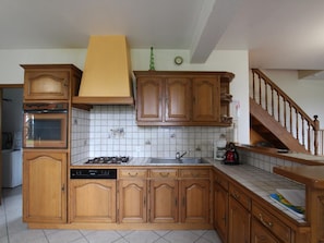 Fridge, microwave, dishwasher