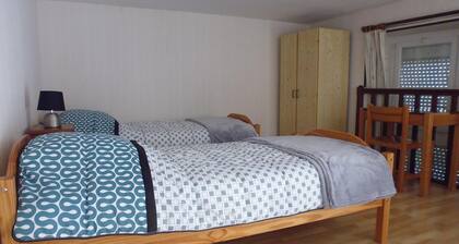 Cozy house for 2 in Saint-James, pets allowed