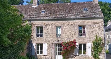 Charming house in La Hague with WiFi and parking