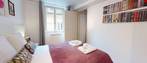 1 bedroom, soundproofing, iron/ironing board, free WiFi